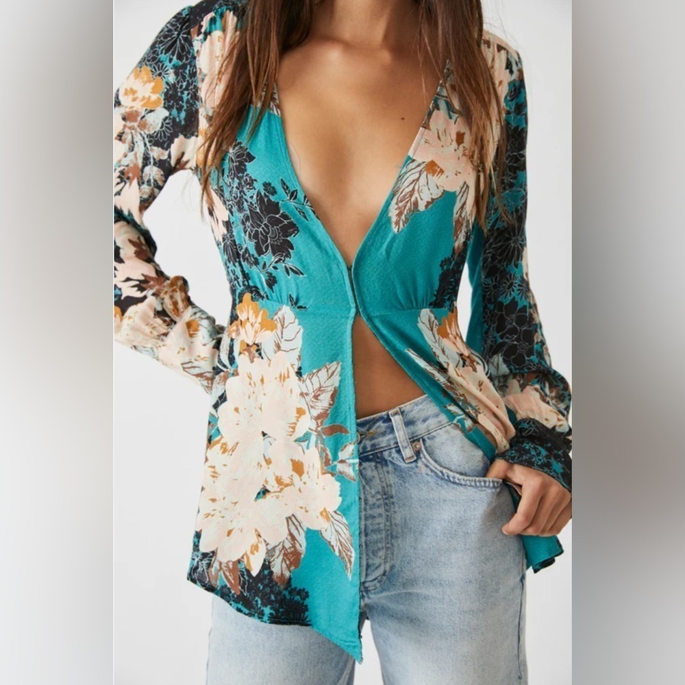 NEW Free People Womens Green Mikayla Print Long Sleeve Deep V Neck Tunic Medium